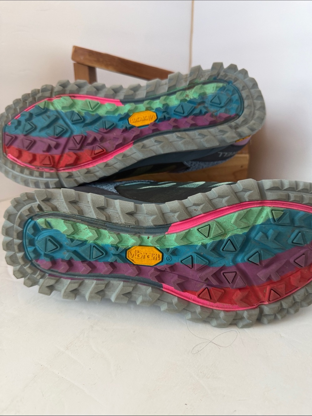 Merrell Women’s Multicolor Athletic Sneakers - Green/Purple Pattern Size 10 - Picture 2 of 5
